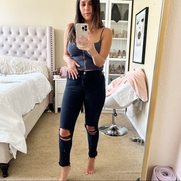 EXPRESS High Waisted Black Ripped Jean Leggings - Picture 5 of 6